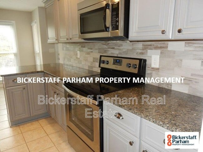 Photo - 7455 McKee Rd