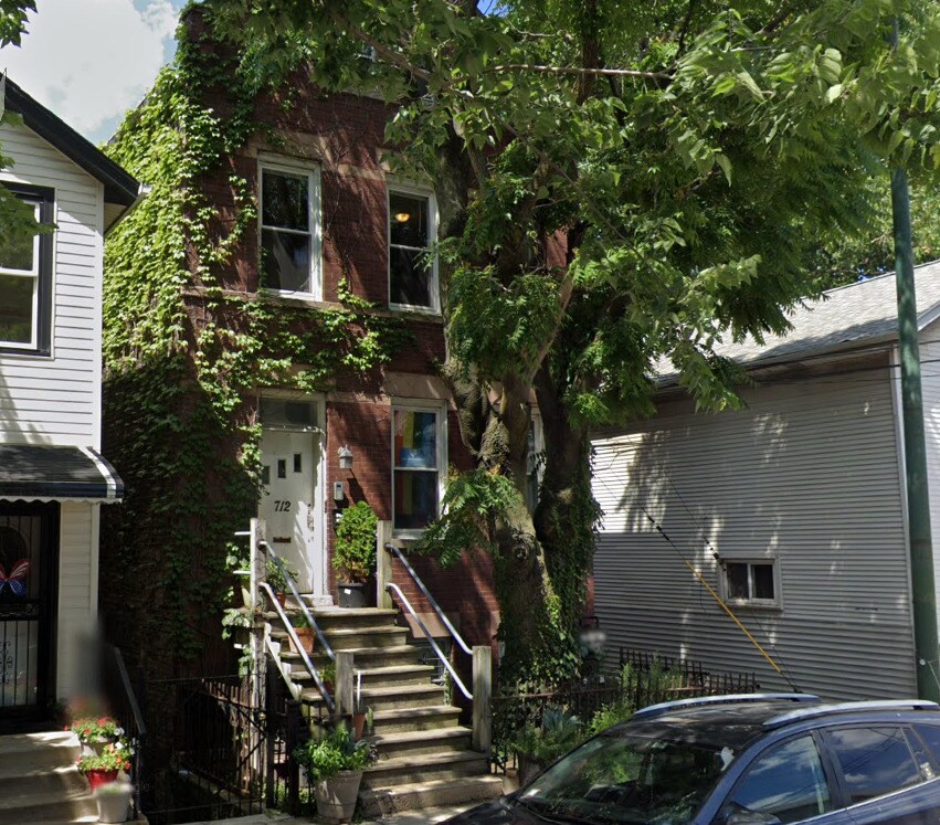 Photo - 712 W 17th St Casa