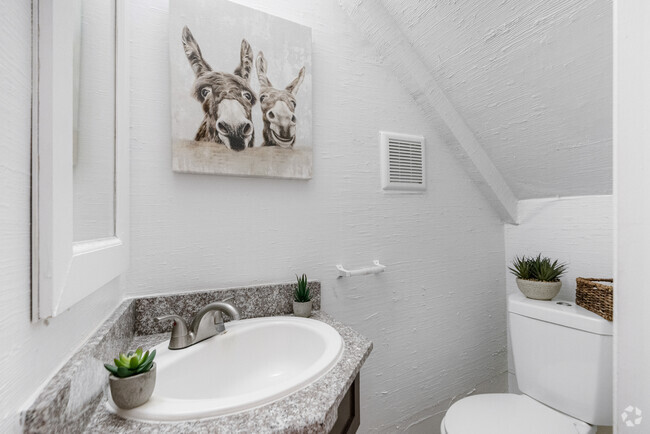 Apartamento de 1 dormitorio y 1,5 baños - 691 pies cuadrados - Medio baño