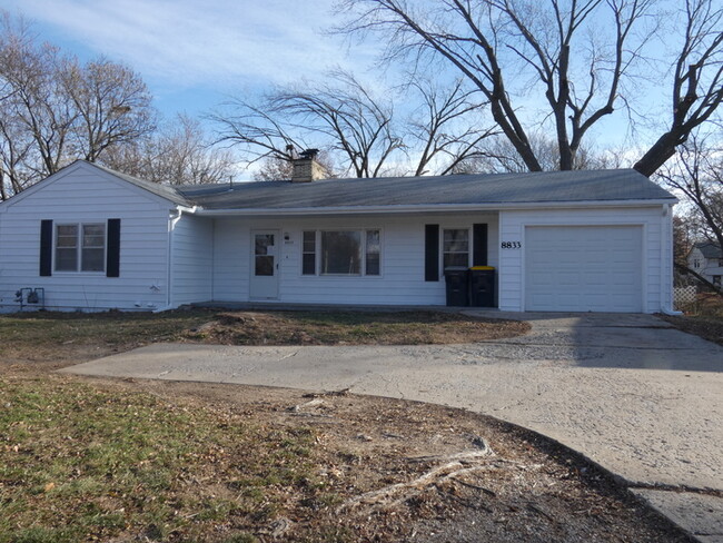 Beautiful Home in North Kansas City School... - Beautiful Home in North Kansas City School...