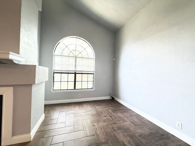 Photo - Updated Single Family Home with community ...