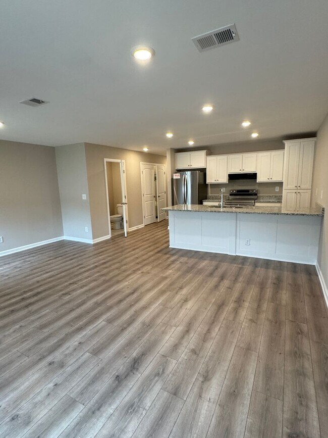 Photo - Be the first to live in a 3 bedroom/2 bath in Smyrna