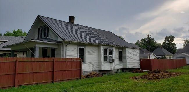 Photo - 1319 S 10th St