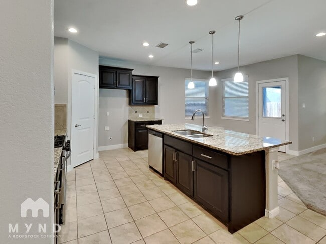 Photo - 1016 Blooming Prairie Trail