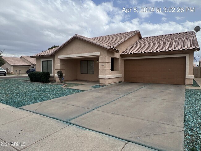 Photo - 8501 W Hazelwood St