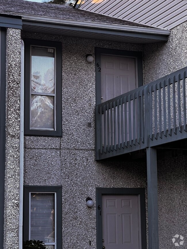 Building Photo - Apartment for Rent Unit 62