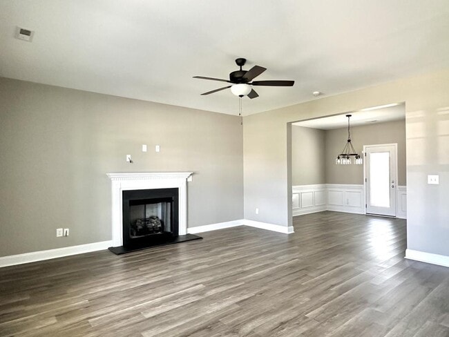 Photo - 150 Leach Creek Dr