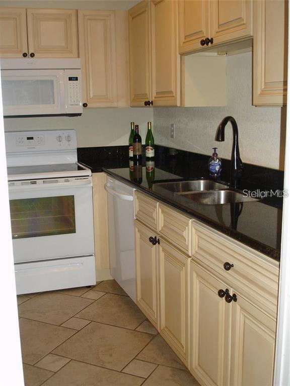 Photo - 7211 W Country Club Dr N Unit 133