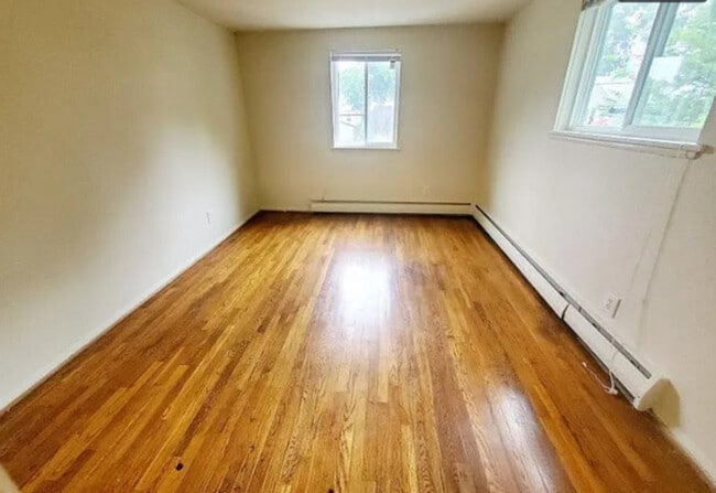 Photo - 3208 Ellwood Ave Unit 1 bedroom