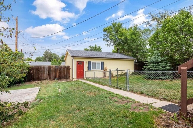 Photo - 1310 Columbia St