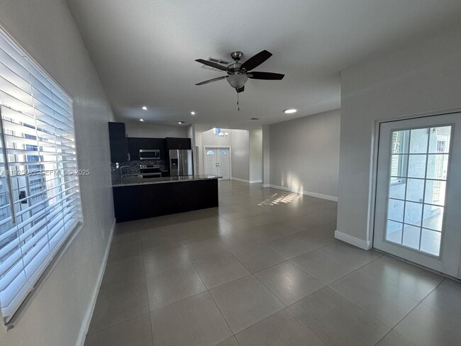 Photo - 16124 SW 55th Terrace