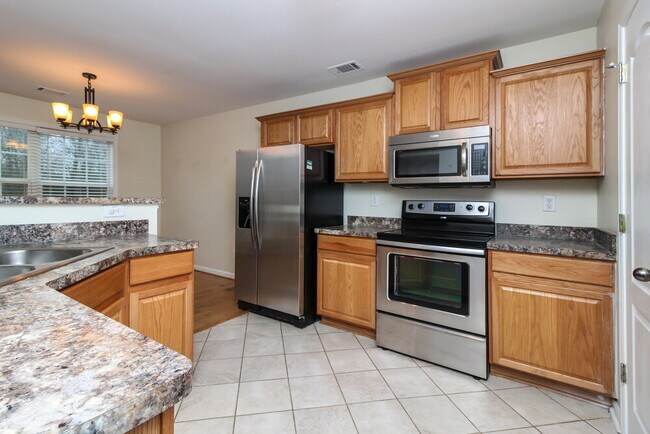 Photo - 6795 White Walnut Way