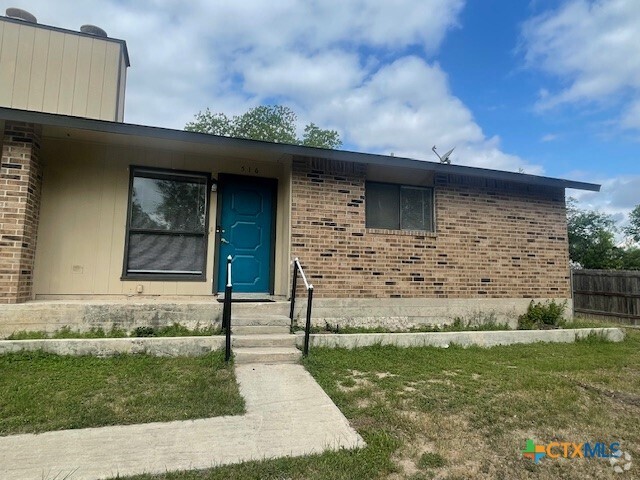 Building Photo - 516 Kellys Way Rental