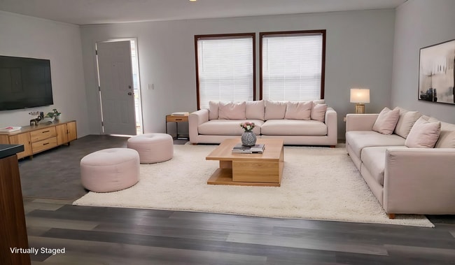 Photo - 49 Meggan Dr