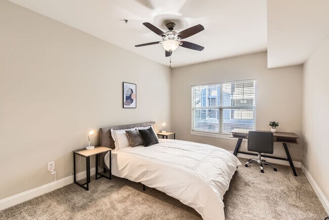 Photo - 215 North Avenue NE Unidad SI FL6-ID1612664P
