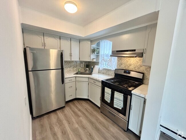 Building Photo - 542 Maryland Ave Unit 1 Rental