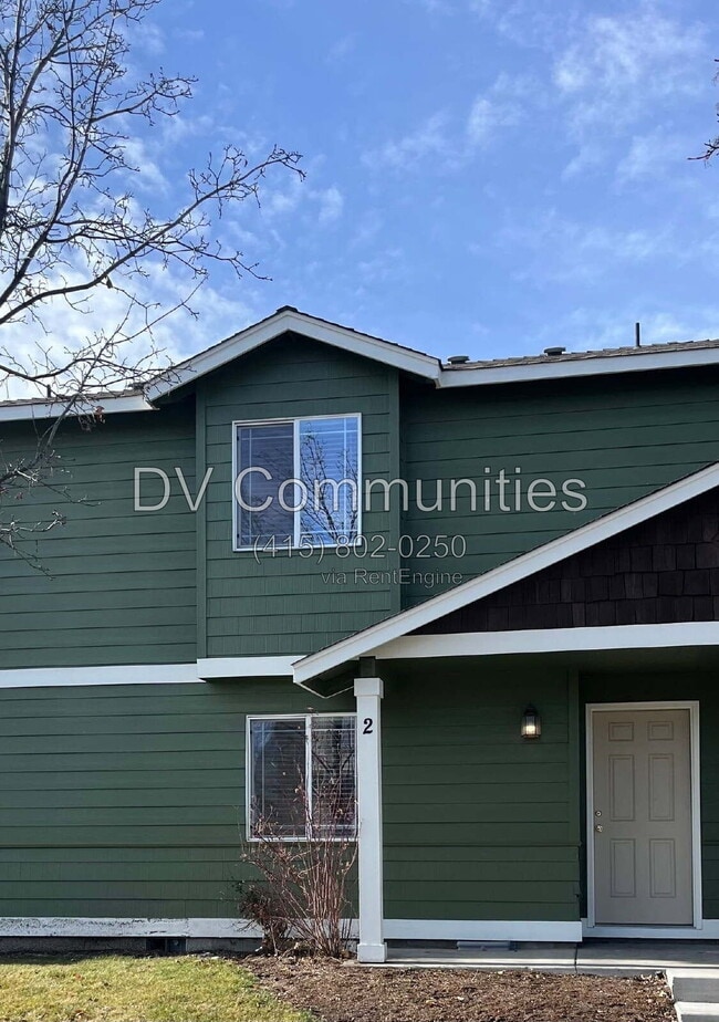Photo - 2521 NW Cedar Ave Unidad 2