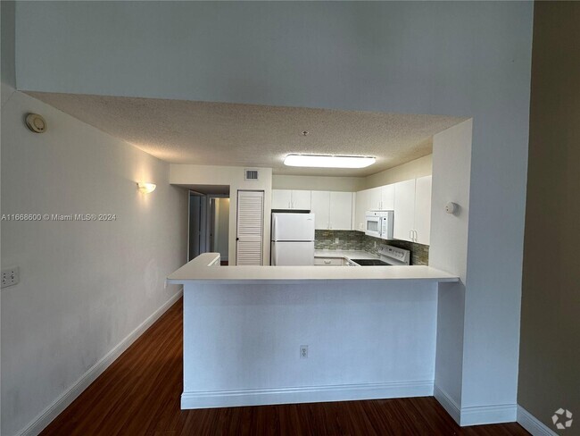 Building Photo - 4520 NW 107th Ave Unit 208 Rental