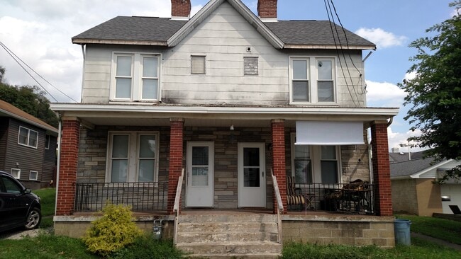 half of duplex available - 205 Jobes St Townhome