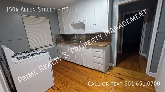 Photo - 1504 Allen St Unidad #5