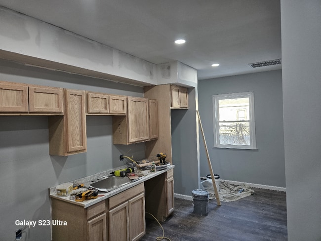 Photo - 711 N Ohio Ave Unit 1