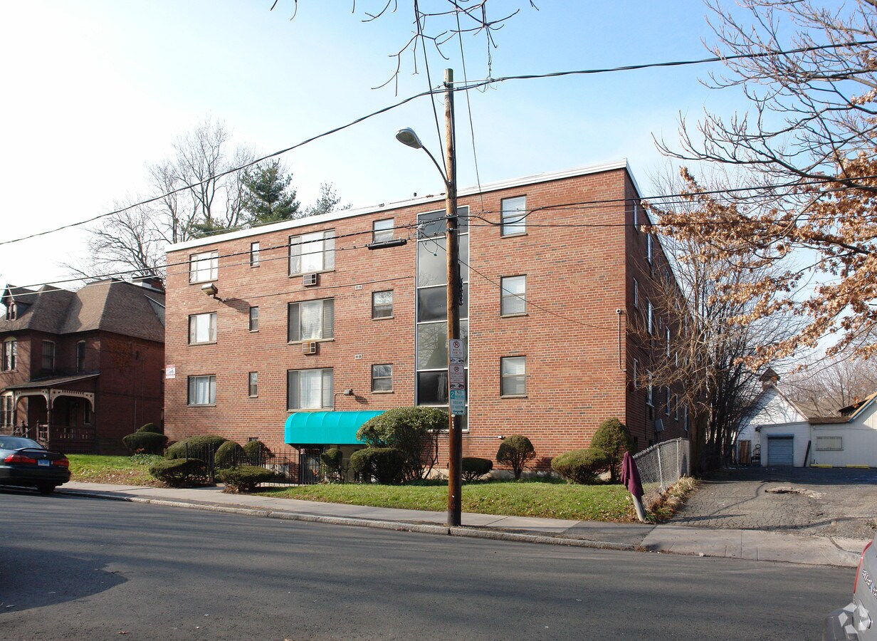 Exterior del edificio - SBM Collins LLC 99