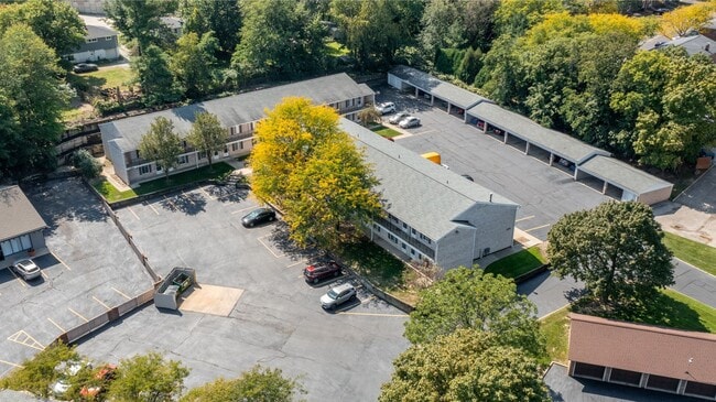 Photo - Clyde Crossings