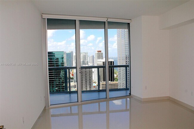 Photo - 475 Brickell Ave Unit 4712