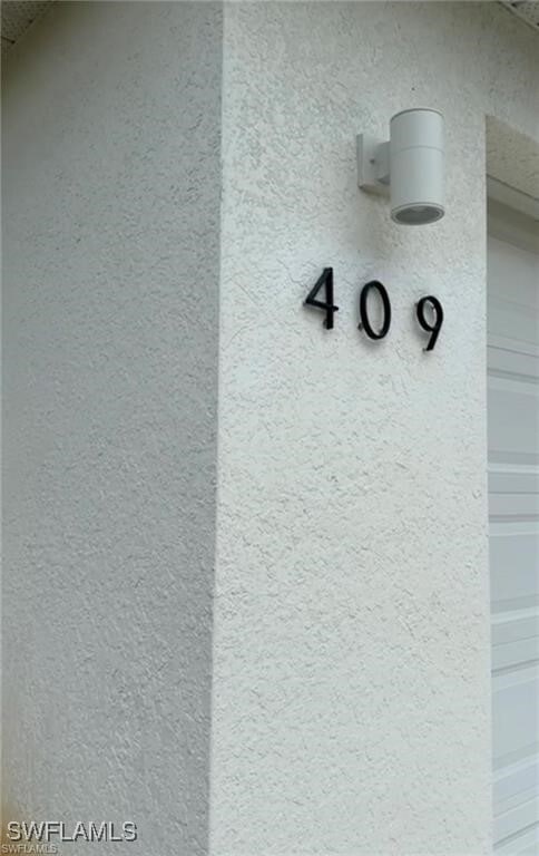 Building Photo - 409 Limerick Ave S Rental