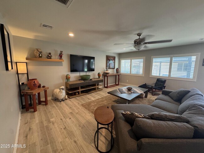 Photo - 4802 N 83rd St House