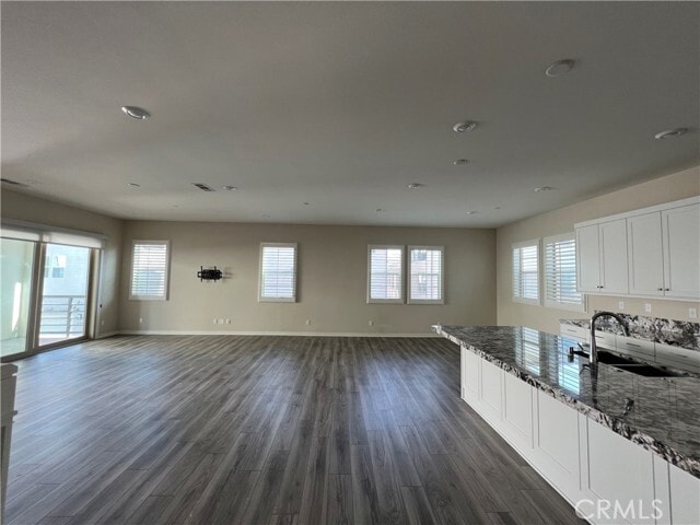 Photo - 110 Sculpture