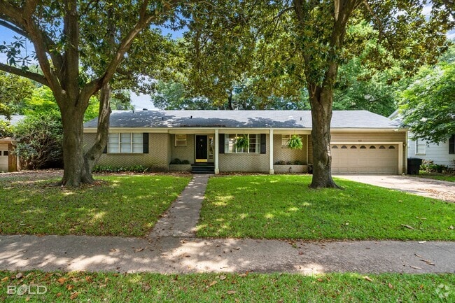 Building Photo - Adorable Broadmoor rental!