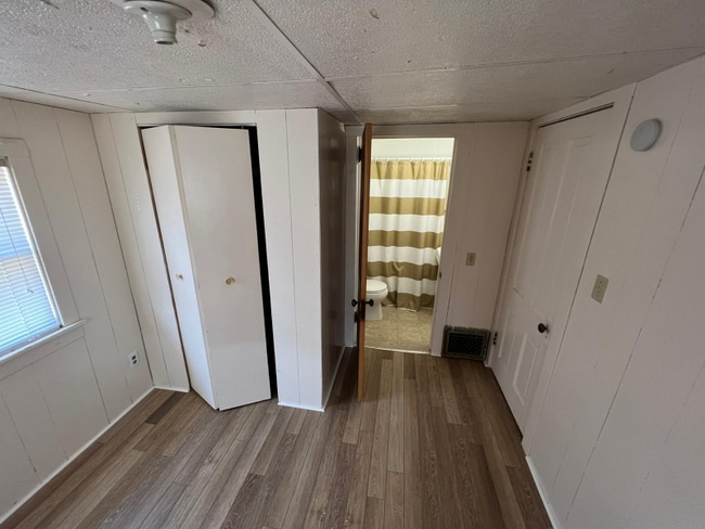 Photo - 227 S 4th St