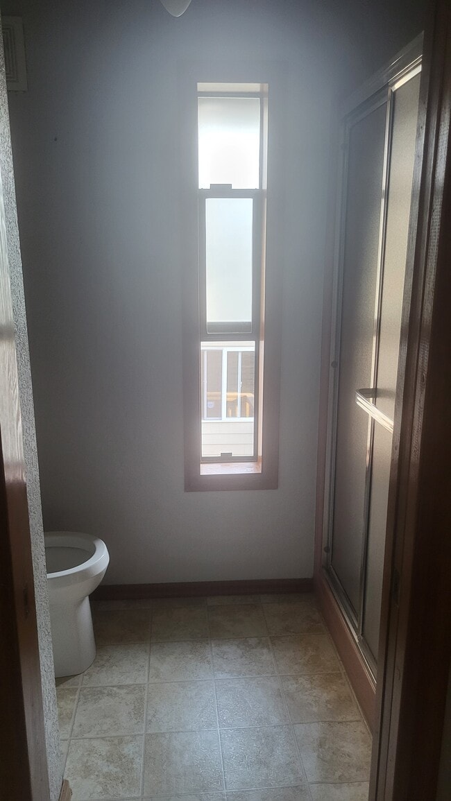 Photo - 3827 Nassau Ave NE