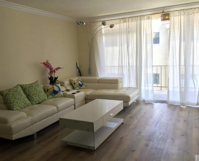 Building Photo - 5875 Doverwood Dr Unit 305