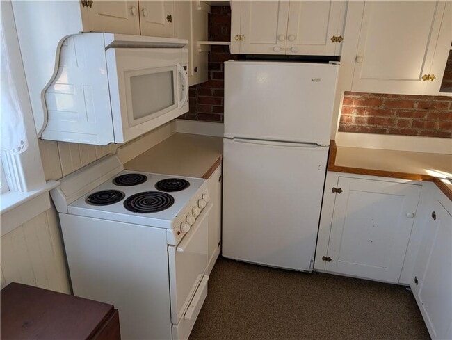 Photo - 25 Waterway Unit B