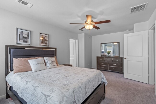 Photo - 18807 Glenwood Chase Ct