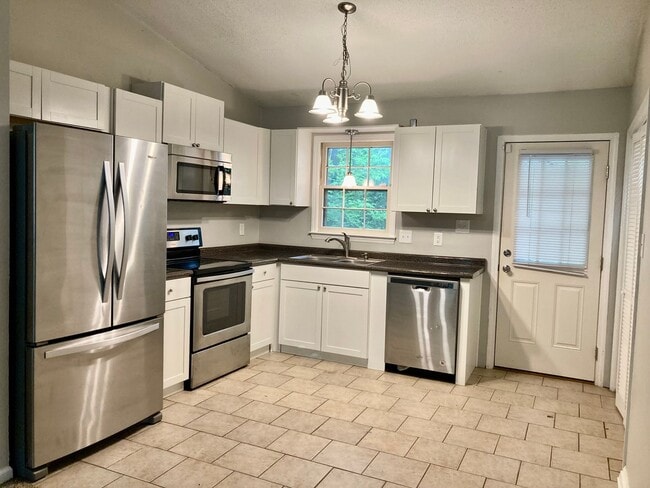 Photo - 2 Bed 2 Bath Duplex for Rent