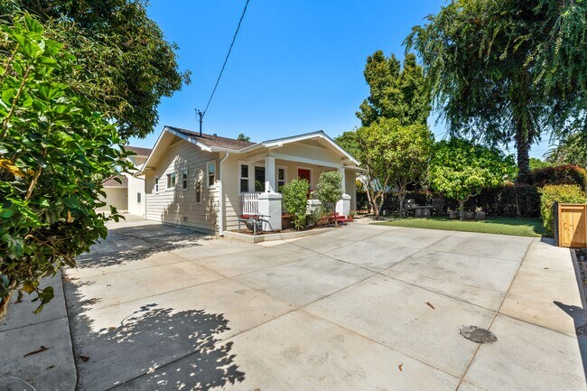 Photo - 1609 San Pascual St