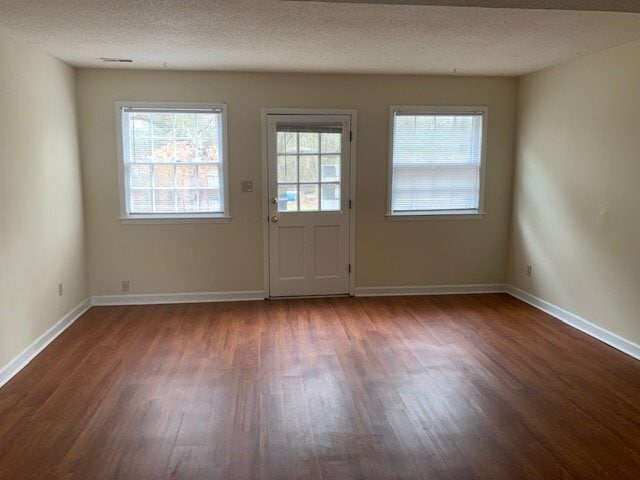 Photo - 2 Bed 1.5 Bath Townhouse on Ashland Dr. Unidad B