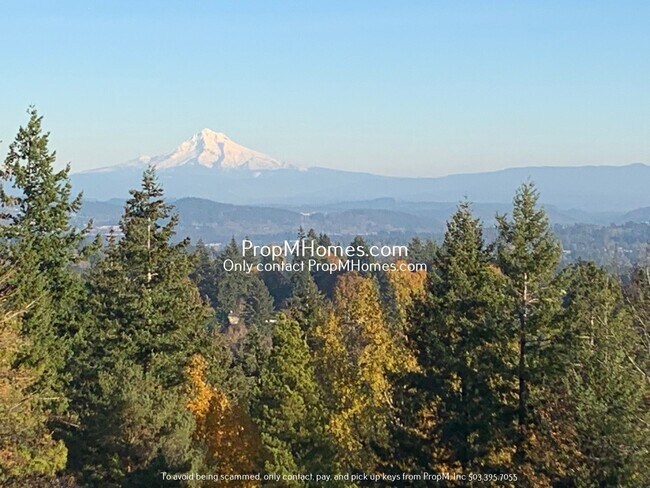 Photo - Stunning Views of Mt. Hood & Free W/S/G!! ... Unidad 220