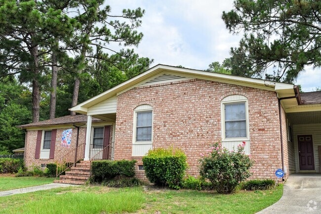 Building Photo - Fresh Private Large Quiet Appeal Rental