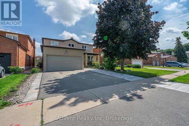 Photo - 49 Cherhill Dr