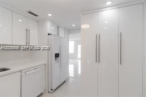 Photo - 9511 Collins Ave Unit 409