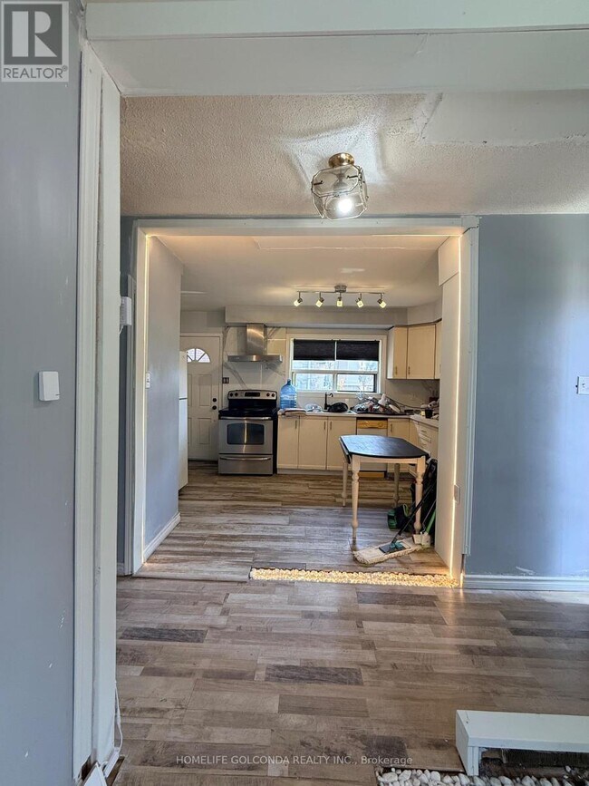 Photo - 46 Elm Grove Ave