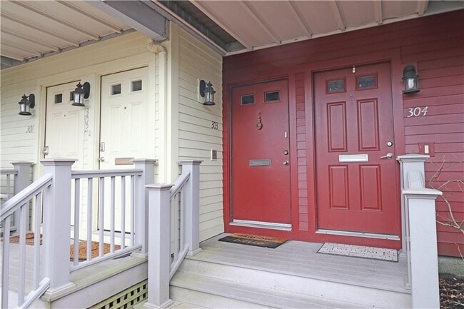 Photo - 303 Swans Wharf Row