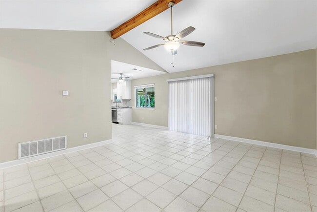 Photo - 2701 Peach Tree Ln