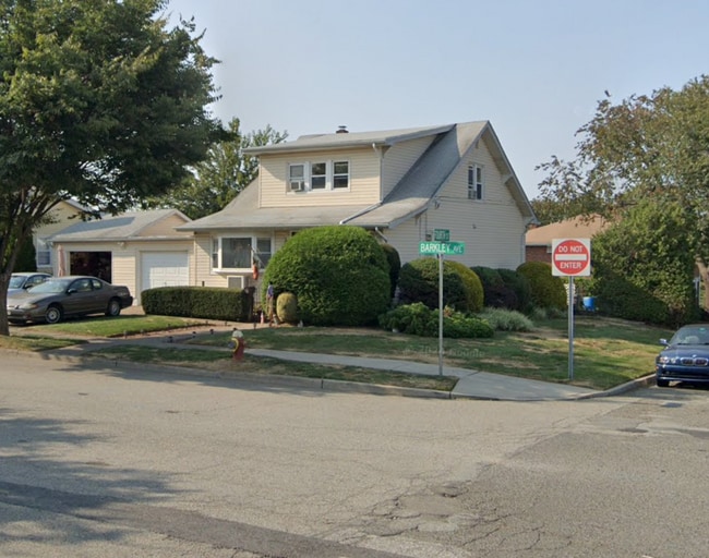 Photo - 114 Barkley Ave Apartments Unit Flr 2