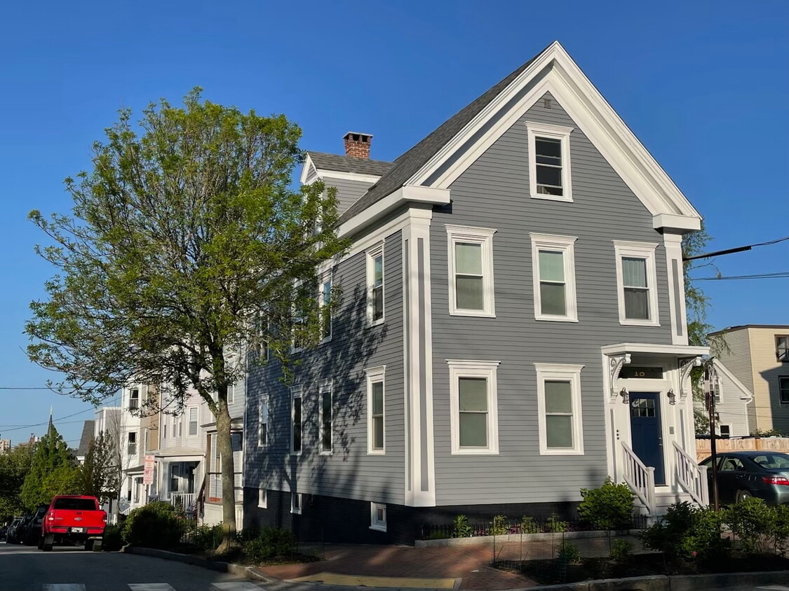 18 North on 06/03/2025! - 18 North St (Portland, ME)