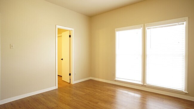 Photo - 3/2 Condo in Quiet North Campus Unidad 101